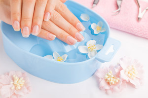 Natural Manicure